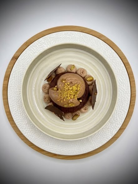 Financier chocolat, ganache chocolat noir et pistache
